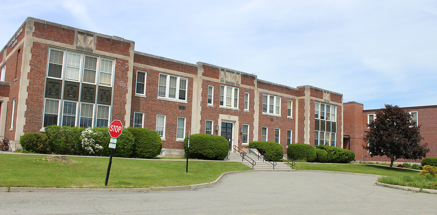 LV-School-silder Lake View Campus